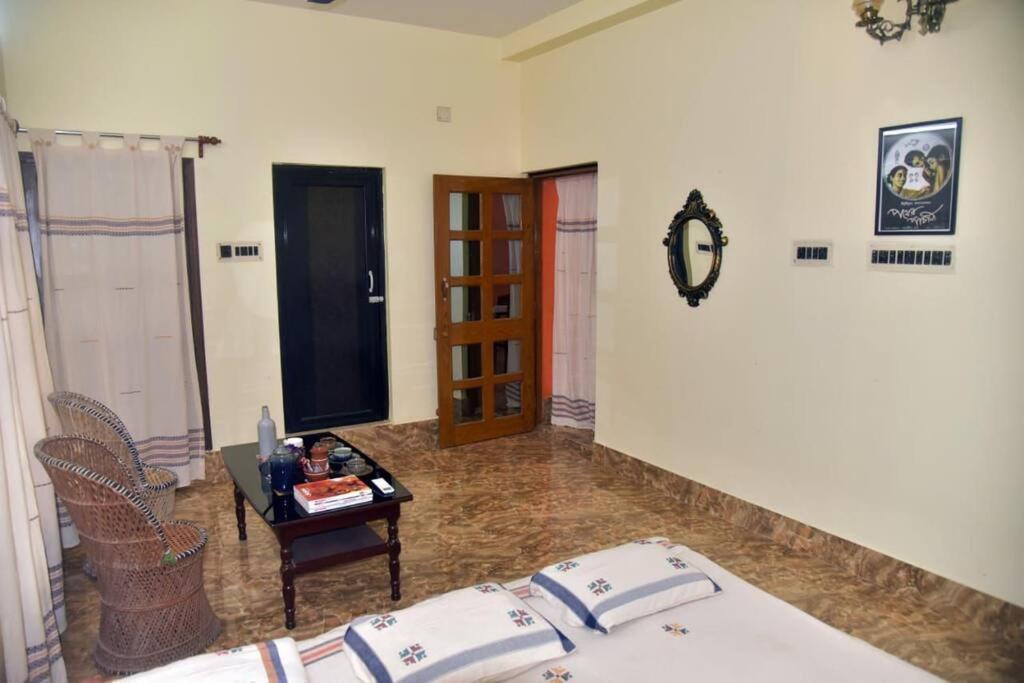 Abode Of Peace Villa Bolpur Ngoại thất bức ảnh